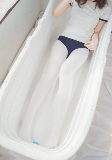 七天眼镜妹三部